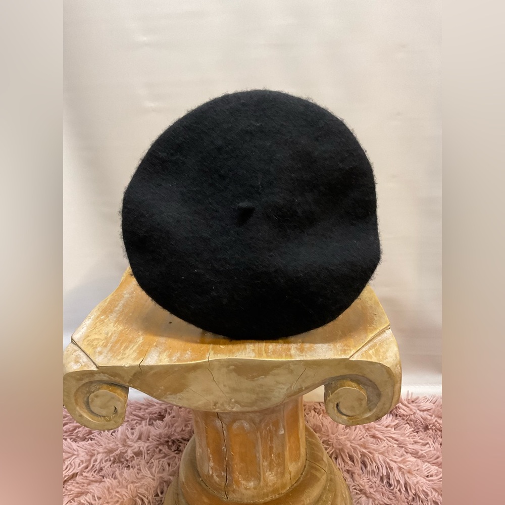 Zara wool winter hat One Size Fits all